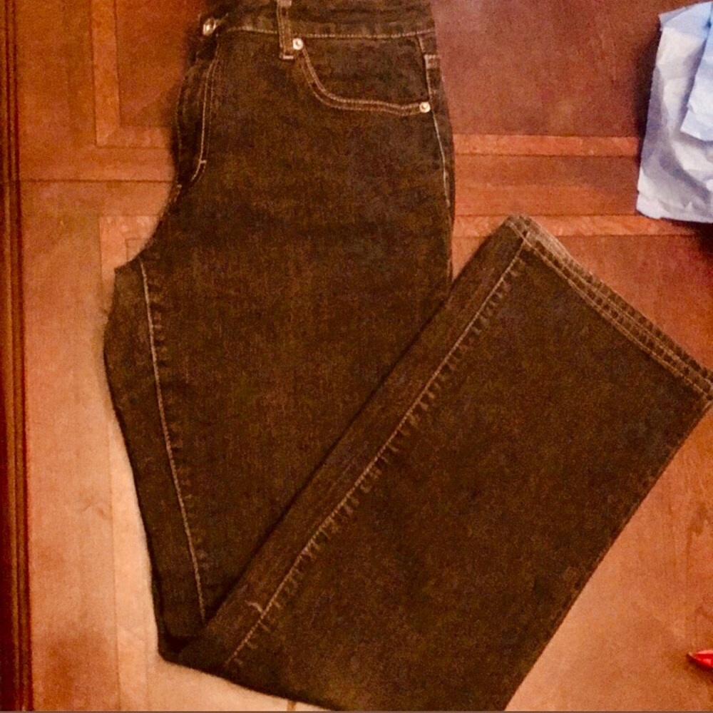 Black jeans 👖boot cut